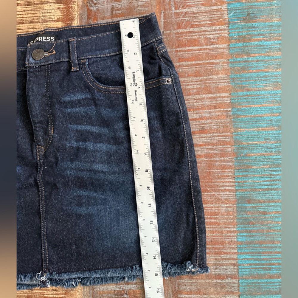 Express Denim Skirt - Picture 4 of 5